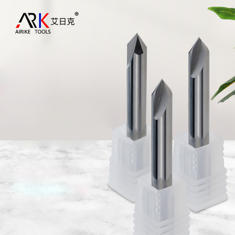 Apa sudut Gerinda dari pemotong Chamfering?